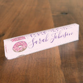 Roze Donut Doughnut Sprinkles Frodie Foodie Naambordje (Zijkant)
