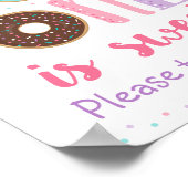 Roze Donut One is een zoet Birthday TreSign Poster (Hoek)