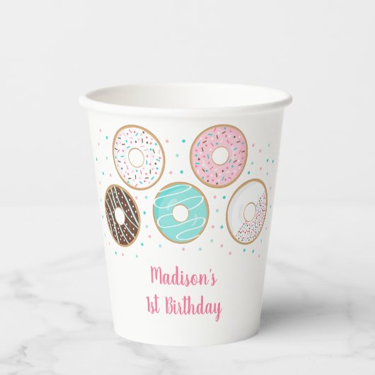 Roze Donut Sprinkles Birthday Papieren Bekers (Voorkant)