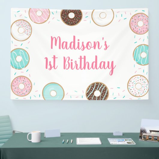 Roze Donut Sprinkles Birthday Spandoek (Beurs)