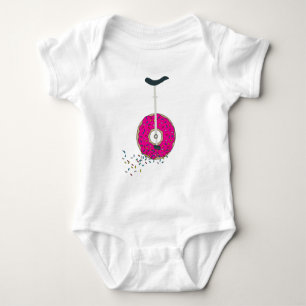 Roze donut wiel eenwieler kleurrijke sprinkles romper