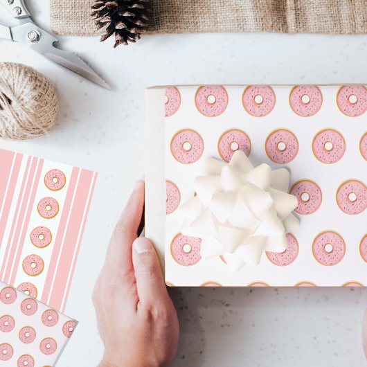 Roze Donuts ontwerp Inpakpapier Vel