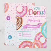 Roze Donuts Verjaardag Uitnodiging (Voorkant / Achterkant)