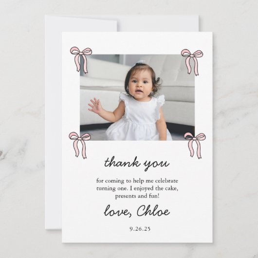 Roze Doodle Bow Baby Meisje 1e Verjaardag Bedankkaart (Voorkant)