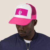 Roze doos trucker pet (In situ)