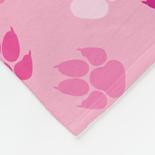 Roze doseerknop, samen met monogram en naam fleece deken (Hoek)