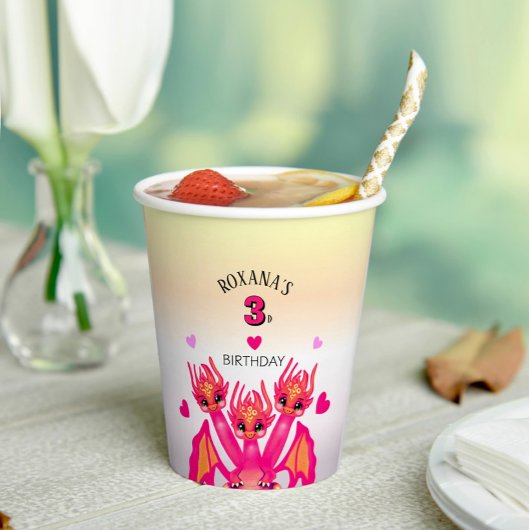 Roze draak papieren bekers