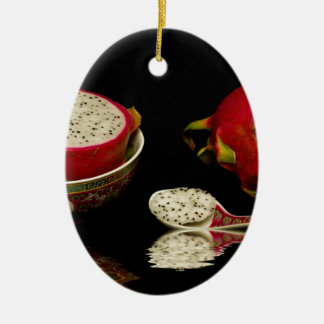 Roze drakenvruchten keramisch ornament