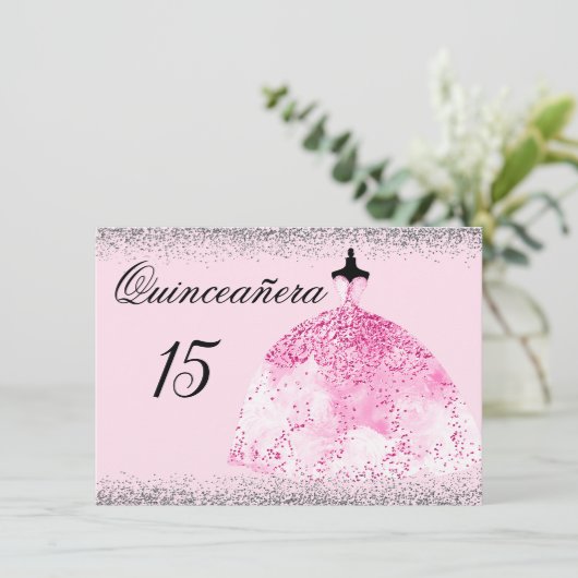 Roze dress Silver Confetti Quinceanera-uitnodiging Kaart (Staand voorkant)