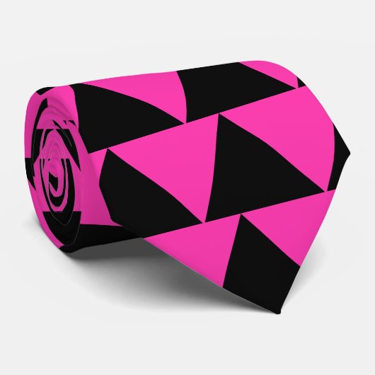 roze driehoek. stropdas (Opgerold)