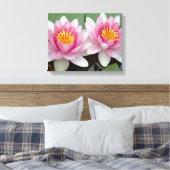 Roze Drijvende Waterlelie Lotus Canvas Print (Insitu (Slaapkamer))