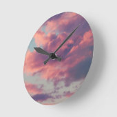 Roze drome esthetische zonnewolken ronde klok (Hoek)