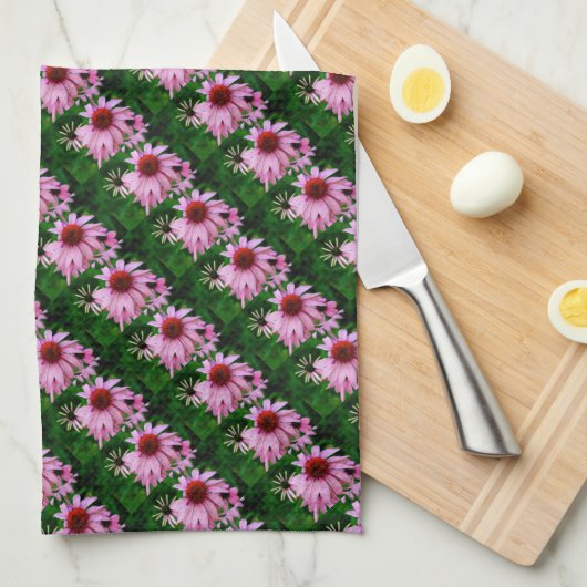 roze echinacea op groene handdoek (Quarter Fold)