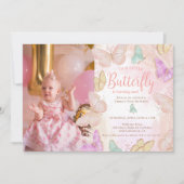 Roze een beetje vlinder op 1 verjaardag kaart (Voorkant)