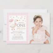 Roze Een Gekke Gans 1e Verjaardag Fotouitnodiging Kaart (Voorkant)