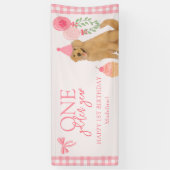 Roze Eén Gouden Jaar Retriever Puppy 1e Verjaardag Spandoek (Verticaal)
