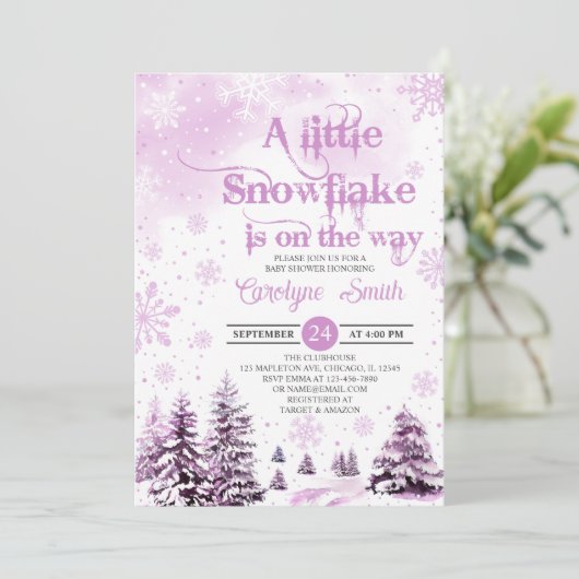 Roze een kleine uitnodiging tot het indienen van e (Staand voorkant)