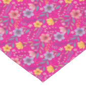 Roze eenvoudige wilde bloem patroon tafelkleed (Gekanteld)