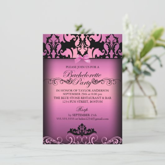 Roze Elegant Damask Bachelorette Party Uitnodiging (Staand voorkant)
