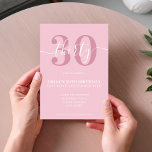 Roze Elegant Script 30th Birthday Invitation Kaart<br><div class="desc">Modern Pastel Pink 30th Birthday Uitnodiging. Minimalistisch ontwerp voor de sjabloon van de 30e verjaardagsuitnodiging met elegante kalligrafie handgeschreven scriptlettertype.</div>