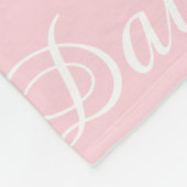 Roze Elegante Script Familienaam Monogram Hart Fleece Deken (Hoek)