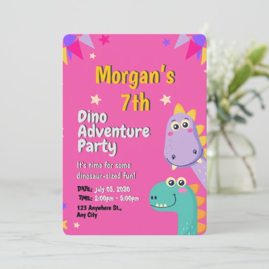 Roze en beige speelse Schattigee dinosaurussen Kin Kaart (Staand voorkant)