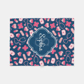 Roze en Blauw zurenpatroon met monogram Fleece Deken (Voorkant (Horizontaal))