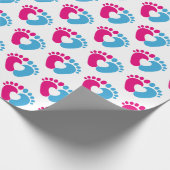 Roze en blauwe Baby voetafdruk Cadeaupapier (Hoek)