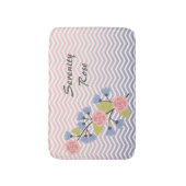 Roze en blauwe Chevron Floral met naam Badmat (Voorkant Verticaal)