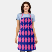 Roze en blauwe harlekijn geruite ontwerp schort (Gedragen)