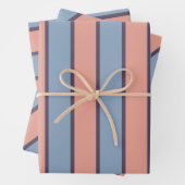 Roze en blauwe lijn strepen patroon inpakpapier vel (In situ)