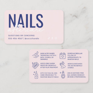 Roze en blauwe nagels voor naslag visitekaartje