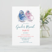 Roze en Blauwe sneakers Gender Reveal Party Kaart (Staand voorkant)
