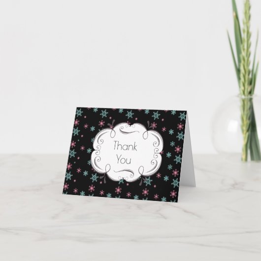 Roze en blauwe sneeuwvlokken op zwarte witte Bedan Bedankkaart (Voorkant)