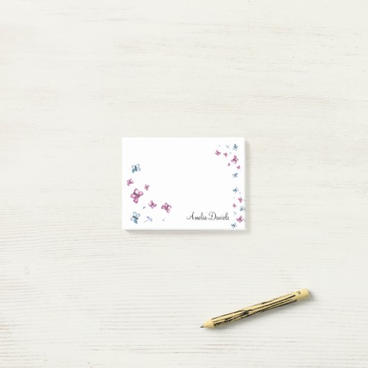  Roze en Blauwe vlinder Gepersonaliseerd Post-it® Notes (Op bureau)