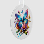 Roze en blauwe vlinder in bloemen gepersonaliseerd ornament (voorkant)
