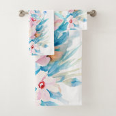 Roze en blauwe waterverf floraal bad handdoek (Insitu)