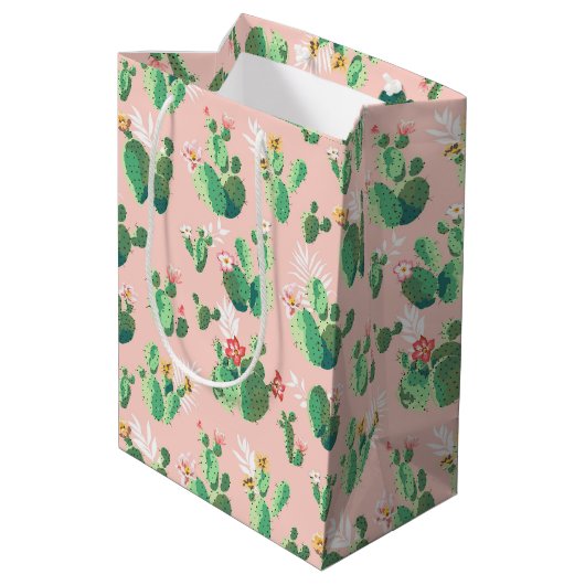 Roze en Blauwgroen Cactus Southwestern Gift Bag Medium Cadeauzakje (Achterkant Gekanteld)