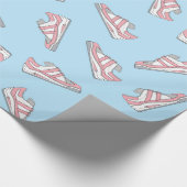 Roze en Blue Cute Sneakers Pattern Cadeaupapier (Hoek)