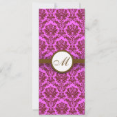 Roze en bruin Damask Monogram Wedding Uitnodiging (Achterkant)