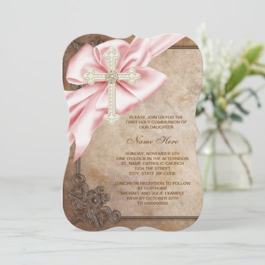 Roze en Bruin Kruis Eerste Communie Kaart (Staand voorkant)