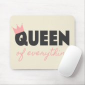 Roze en donkergrijze koningin van alles in het tek muismat (Met muis)