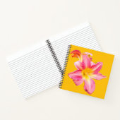 Roze en gele bloem notitieboek (Binnen)