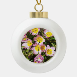 Roze en gele bloemen keramische bal ornament