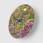 Roze en gele geometrische vormen pop punk kunst ronde klok (Hoek)