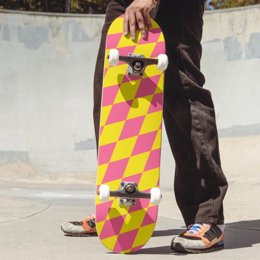 Roze en gele Harlekijn geruite ontwerp Persoonlijk Skateboard