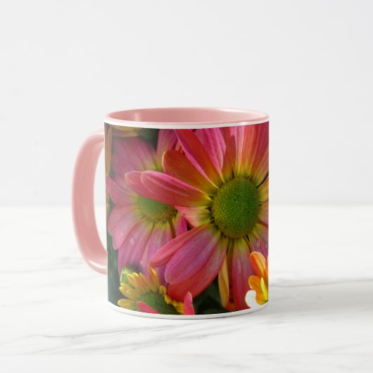 Roze en gele herfstbloemen Mok (Voorkant links)