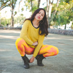 Roze en gele kleurstof leggings<br><div class="desc">Horizontale roze splatten op een gele achtergrond</div>