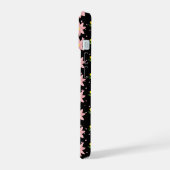Roze en gele lente bloempatroon op zwart - i iPhone 15 case (Linkerkant)