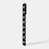 Roze en gele lente bloempatroon op zwart - i iPhone 15 case (Rechterkant)